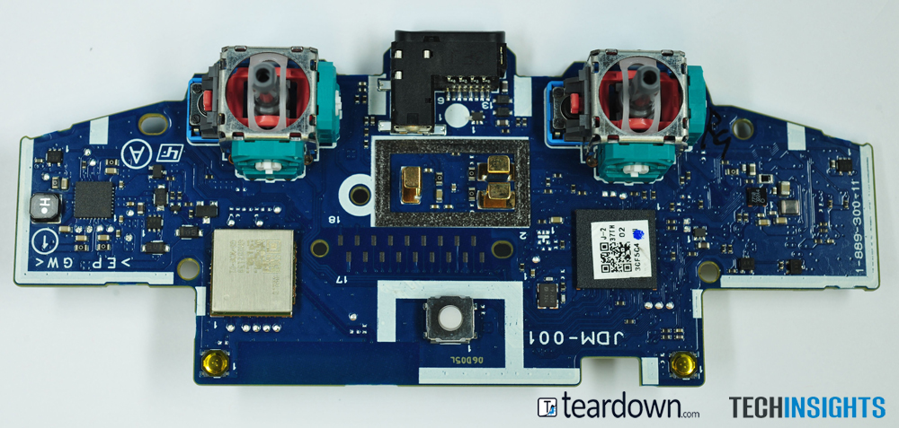 inside of a playstation 4 controller