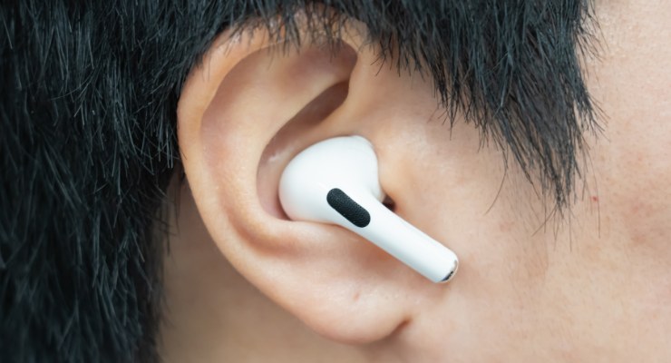 Apple AirPods Pro Disrupts Hearing Aid Market