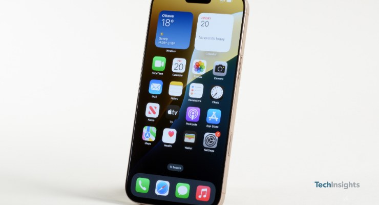 Apple iPhone 16 Pro Max Display