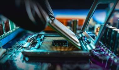 Using TechInsights Advanced Packaging to Distinguish Product Offerings from Competitors