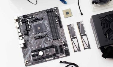 Hardware-Cost-Management-Is-an-Information-Problem